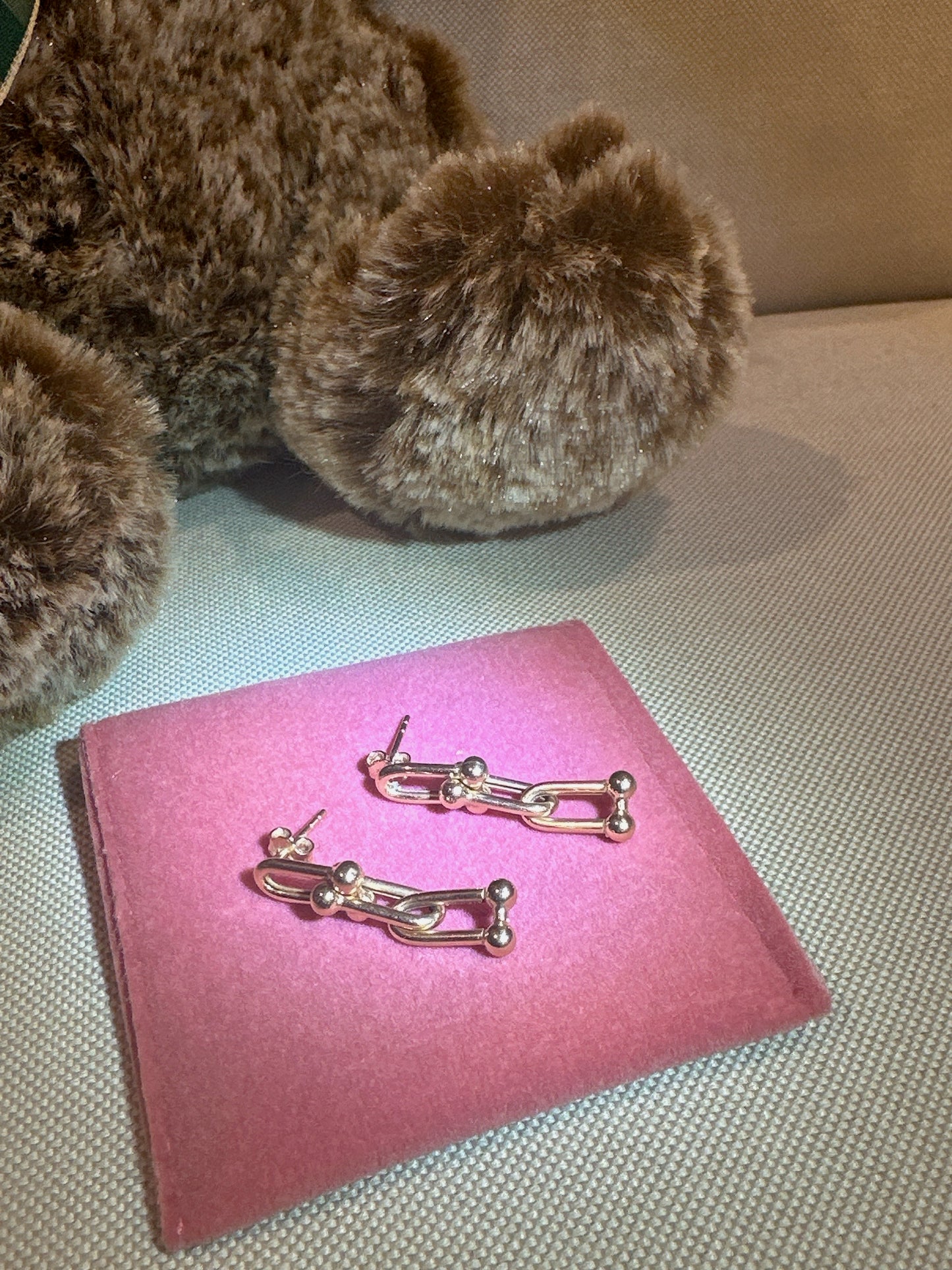 18k Italy Gold Paperclip Dangling Earrings