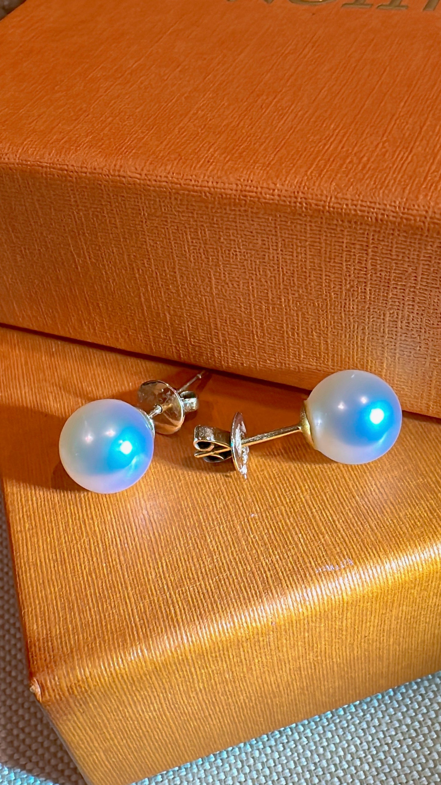 Genuine Round South Sea Pearls Stud Earrings