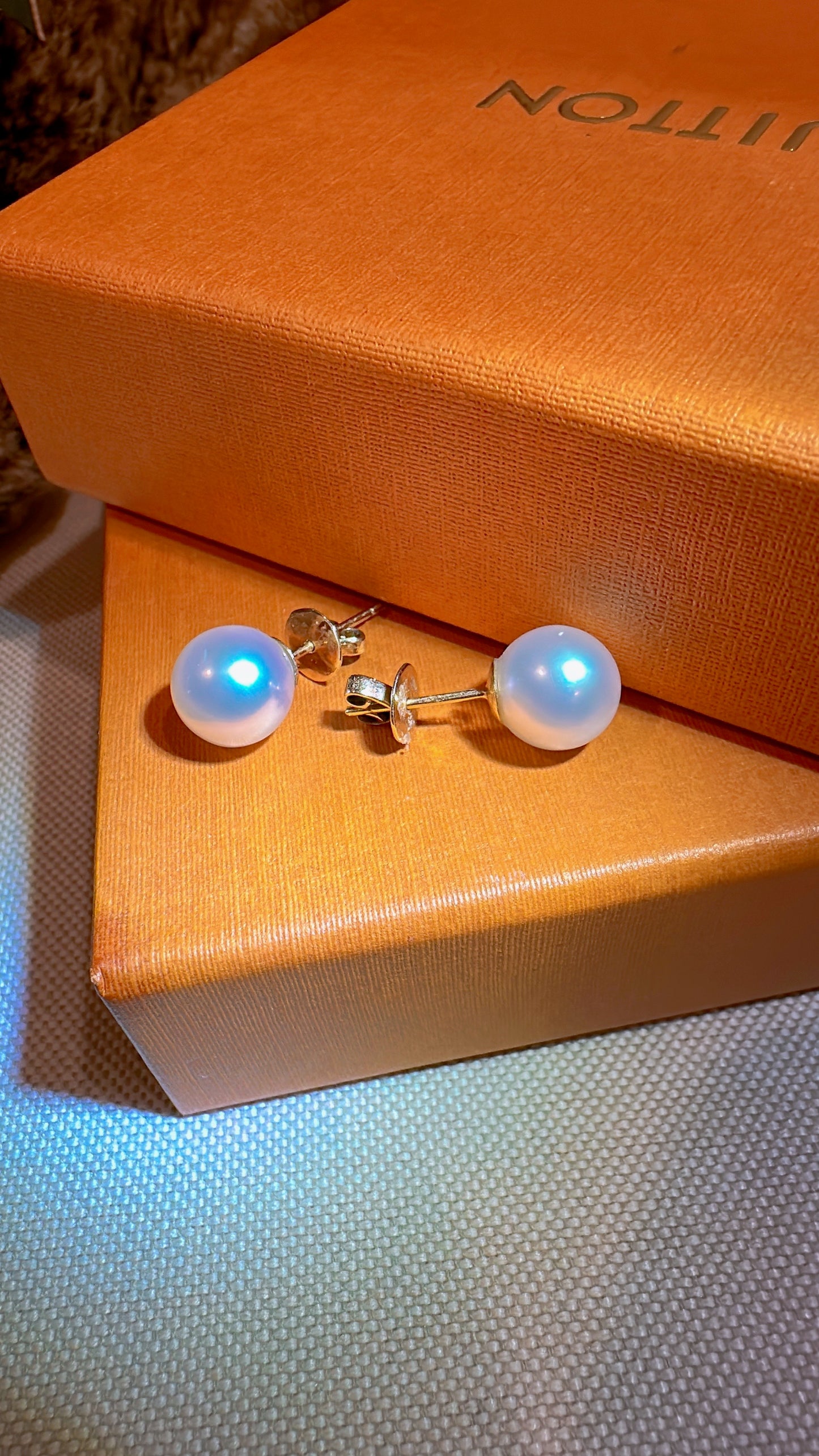 Genuine Round South Sea Pearls Stud Earrings